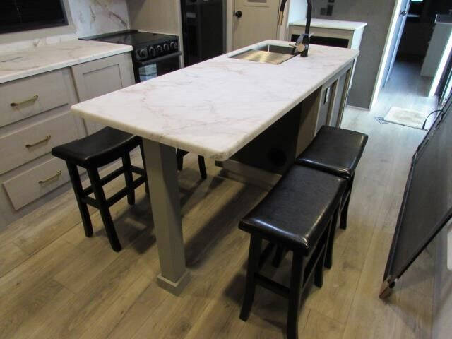 2024 Forest River T322 VIEW