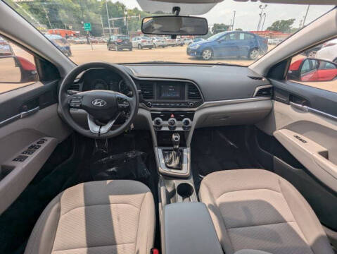 2020 Hyundai Elantra