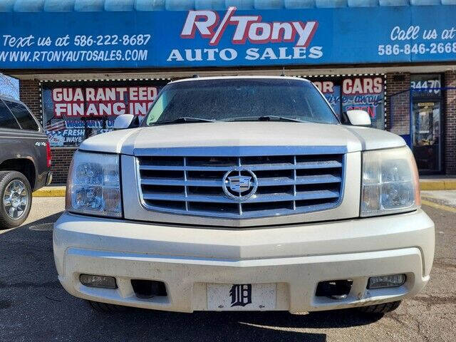 2005 Cadillac Escalade ESV for sale at R Tony Auto Sales in Clinton Township MI