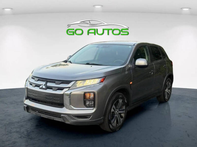 2021 Mitsubishi Outlander Sport ES's photo