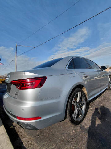 2018 Audi A4 2.0T quattro Premium Plus