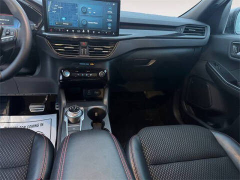 2024 Ford Escape Hybrid ST-Line Select