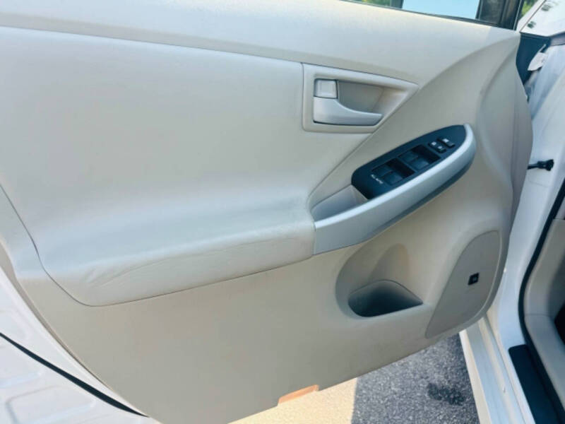 2010 Toyota Prius IV