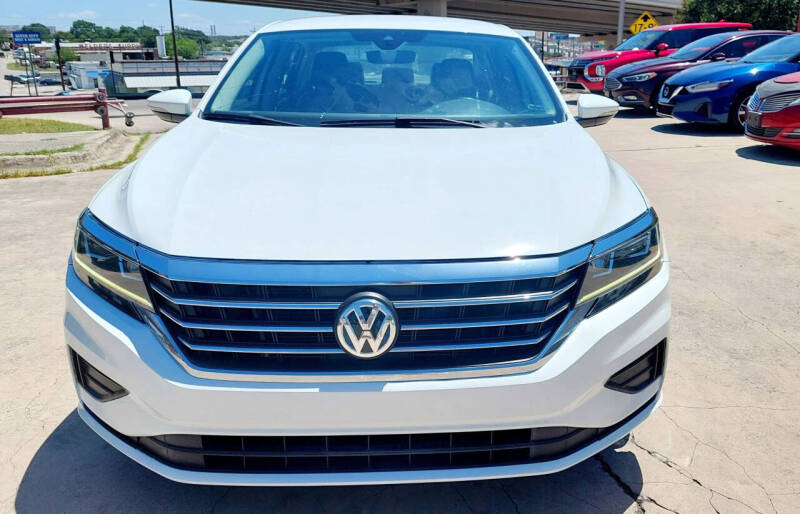 2020 Volkswagen Passat SE