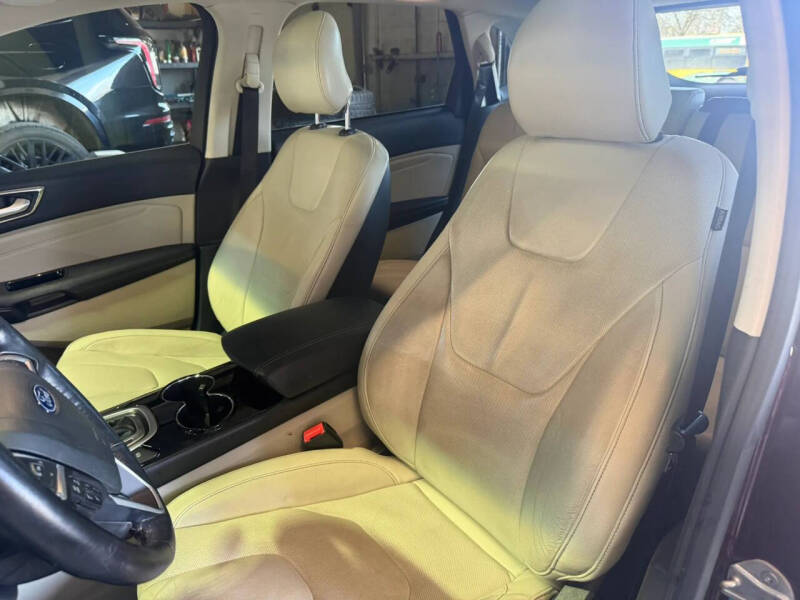 2018 Ford Edge Titanium