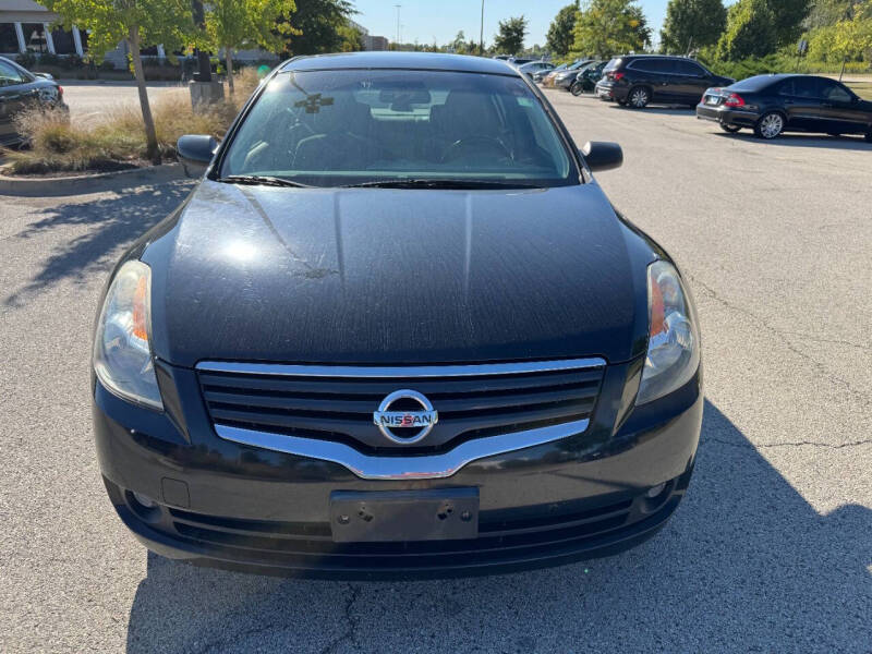 2009 Nissan Altima S photo 2