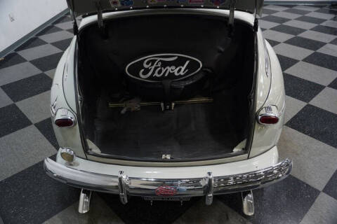 1946 Ford Super Deluxe