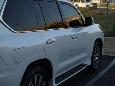 2016 Lexus LX 570