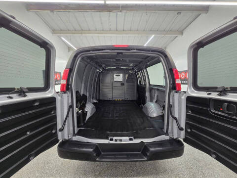 2024 Chevrolet Express 2500