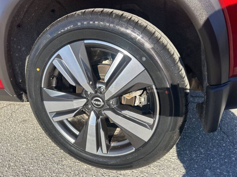 2024 Nissan Rogue SL