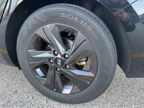 2023 Hyundai Elantra