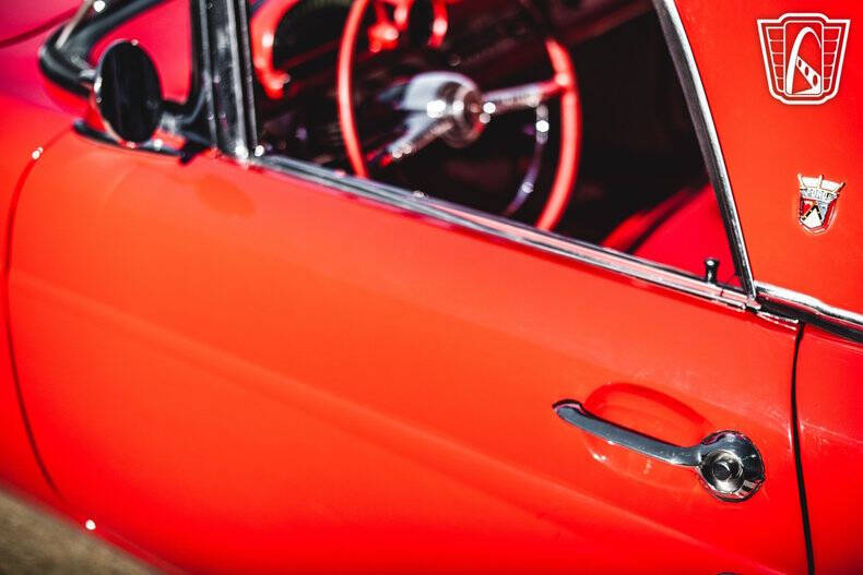 1955 Ford Thunderbird