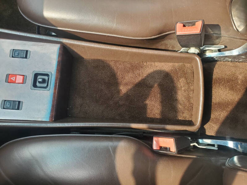 1987 Mercedes-Benz 560-Class 560 SL