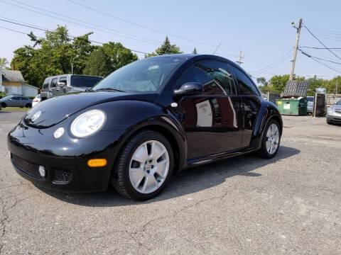 2002 Volkswagen New Beetle for sale at DALE'S AUTO INC in Mount Clemens MI
