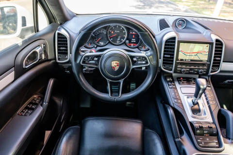 2015 Porsche Cayenne Turbo
