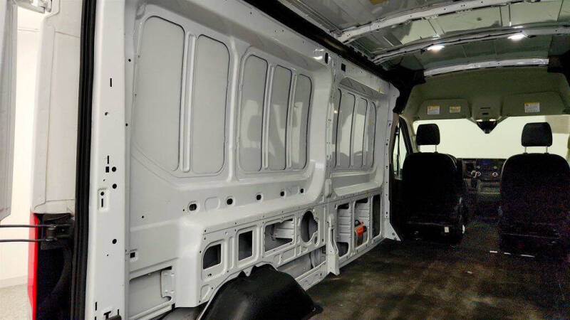 2024 Ford Transit 250