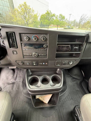 2020 Chevrolet Express 2500