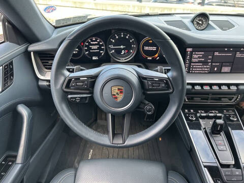 2021 Porsche 911 Carrera
