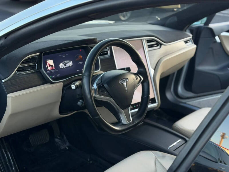 2016 Tesla Model S