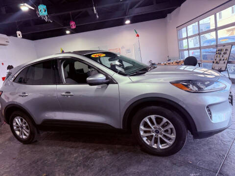 2021 Ford Escape Hybrid SE