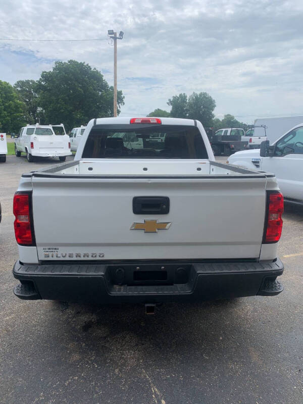 2018 Chevrolet Silverado 1500 Work Truck 1WT photo 5