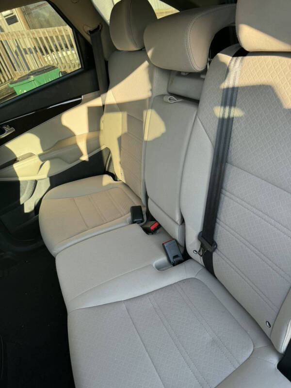 2017 Kia Sorento LX