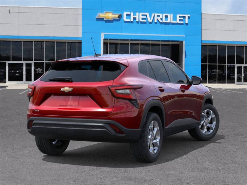 2026 Chevrolet Trax LS