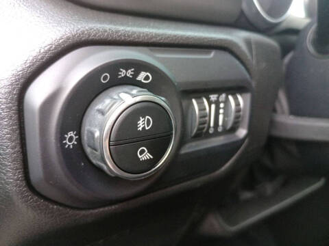 2022 Jeep Gladiator Sport