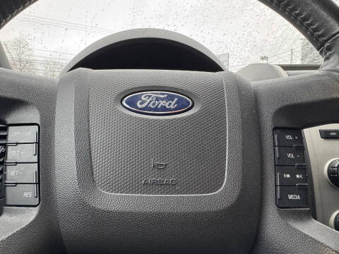 2009 Ford Escape XLT