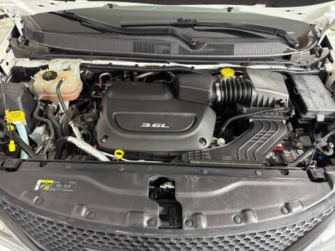 2018 Chrysler Pacifica Touring Plus