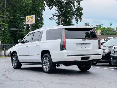 2017 Cadillac Escalade ESV Standard