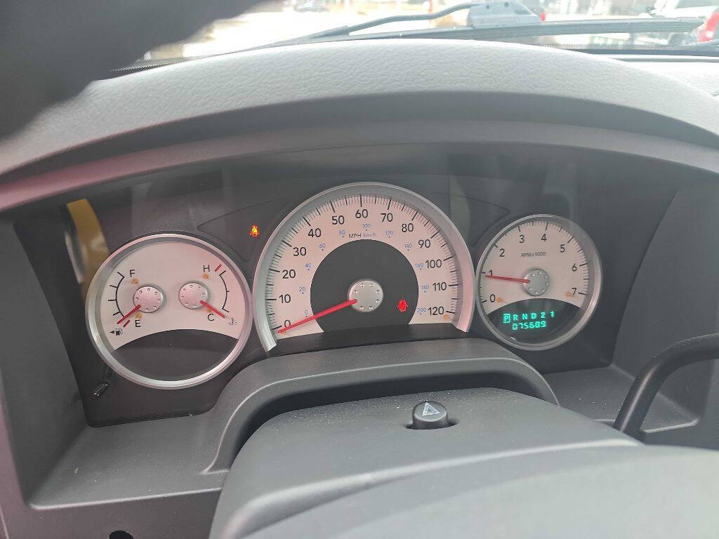 2006 Dodge Dakota 40