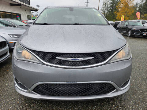 2020 Chrysler Pacifica Touring