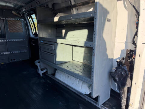 2021 Chevrolet Express 2500