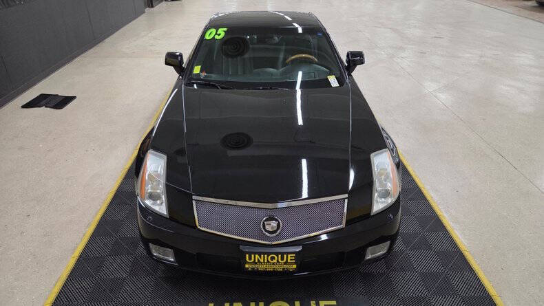 2005 Cadillac XLR