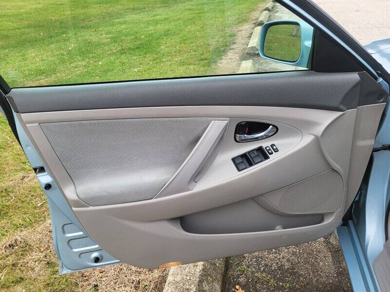 2009 Toyota Camry LE