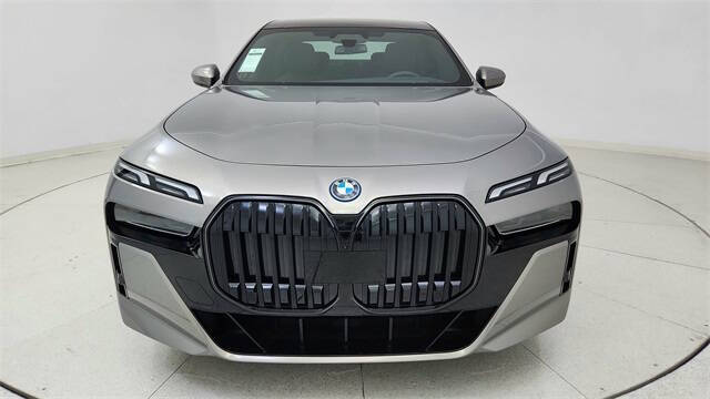 2024 BMW i7 eDrive50
