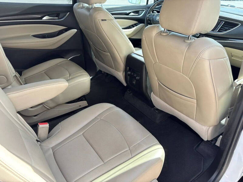 2019 Buick Enclave Essence