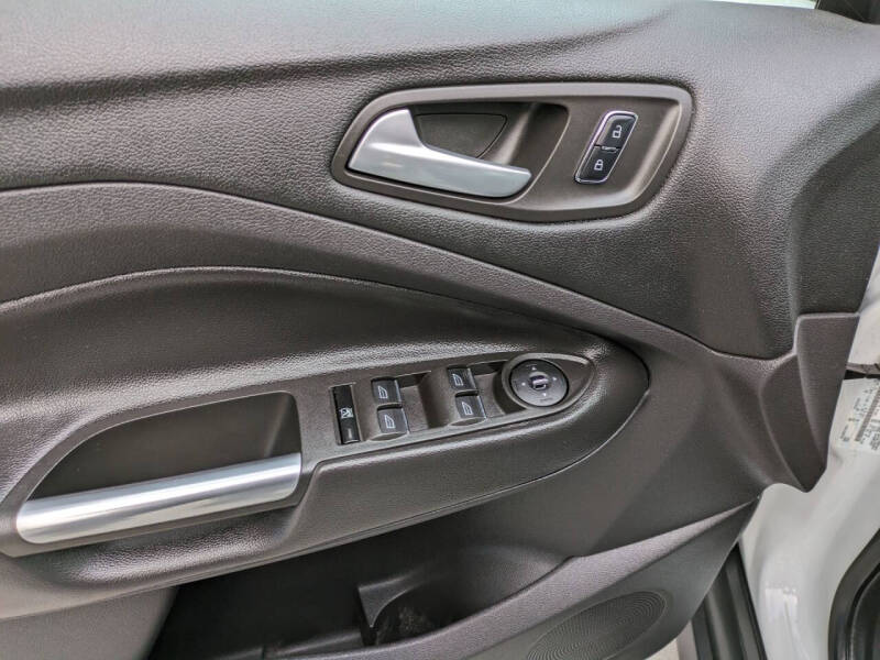 2014 Ford C-MAX Hybrid SE