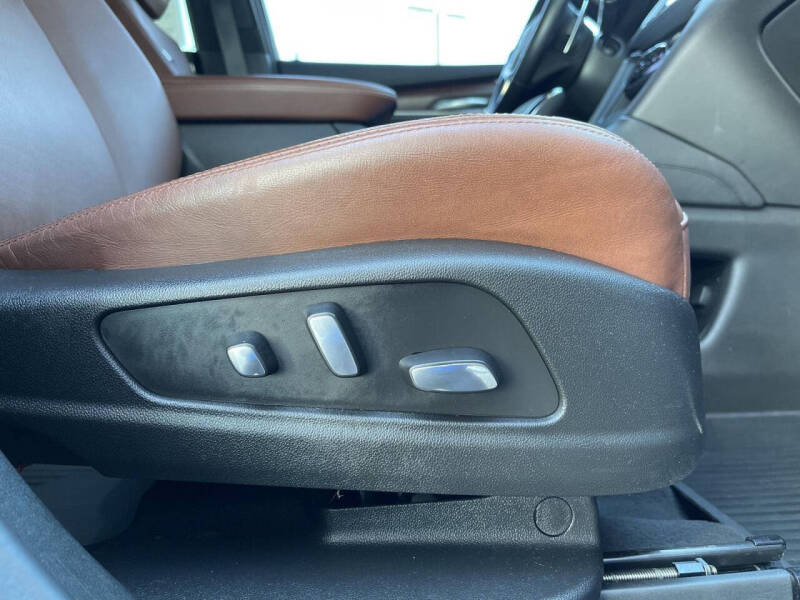 2024 Cadillac XT5 Sport