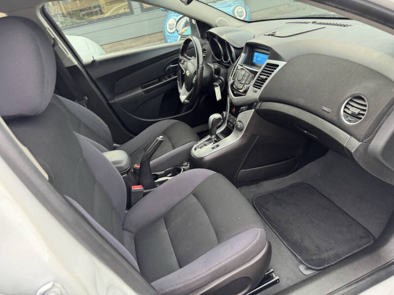 2013 Chevrolet Cruze 1LT Auto