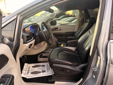 2021 Chrysler Voyager LXi