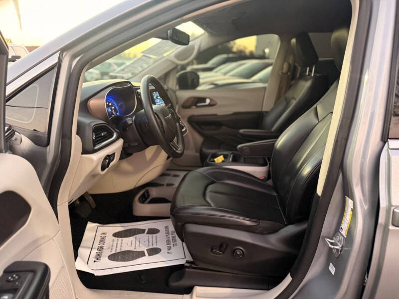 2021 Chrysler Voyager LXi