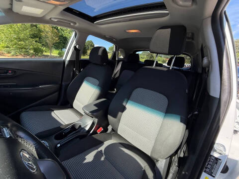 2021 Hyundai Kona SEL Plus