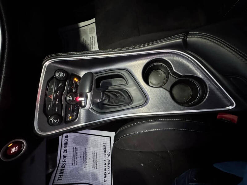 2015 Dodge Challenger SRT 392