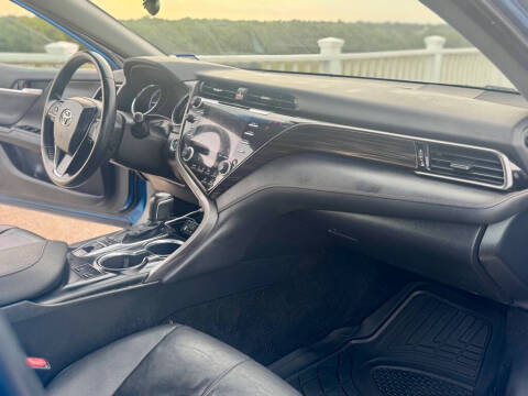 2019 Toyota Camry Hybrid