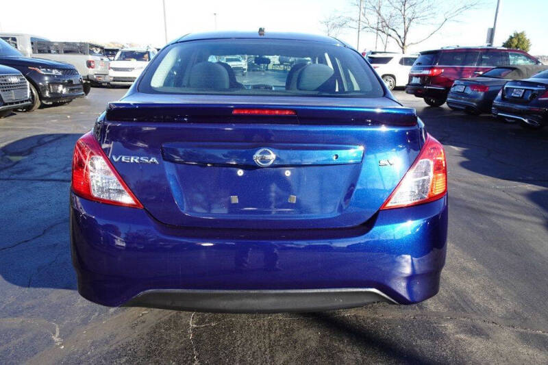 2019 Nissan Versa