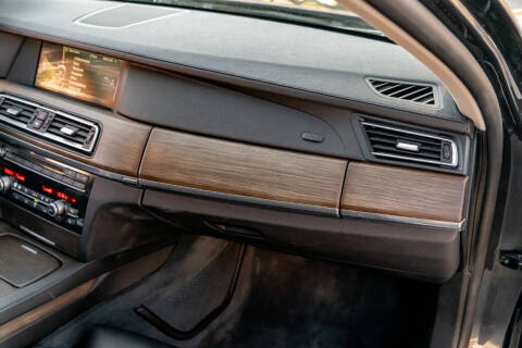 2011 BMW 7 Series 750Li xDrive