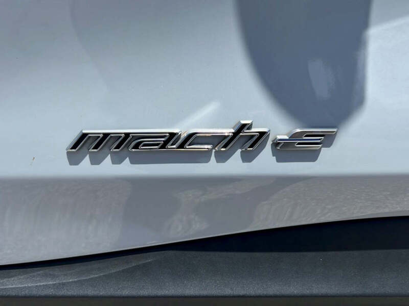 2021 Ford Mustang Mach-E Select