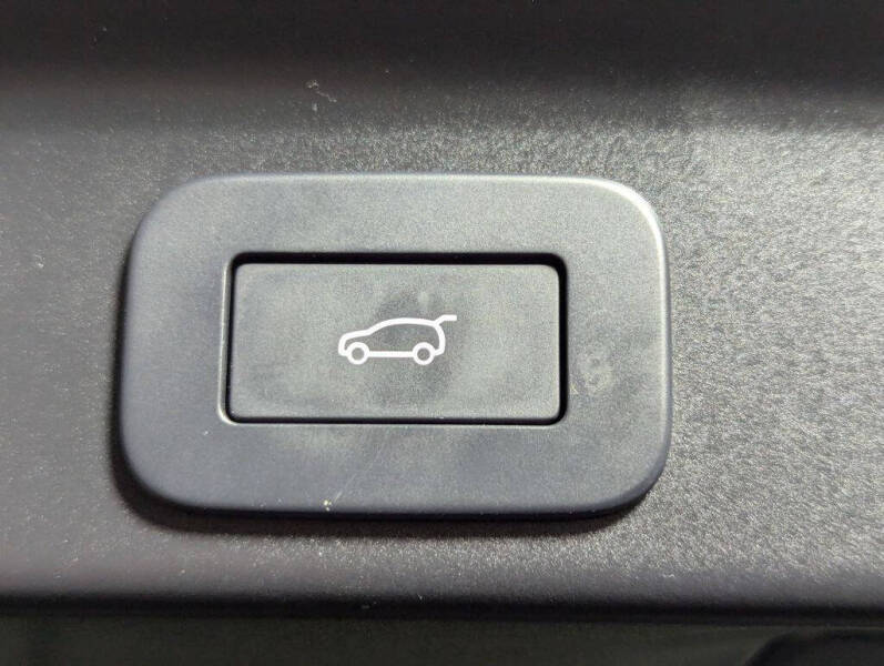 2023 Jaguar F-PACE P250 S